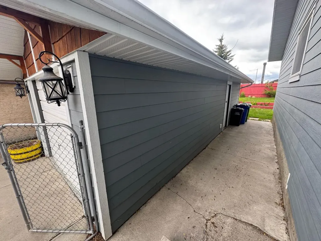 126 Glenhill Drive Cochrane AB t0l0w3