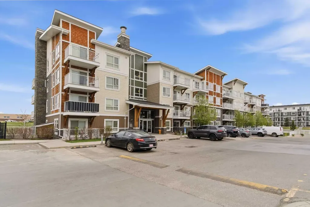 302 Skyview Ranch Drive NE Calgary AB T3N 0P5