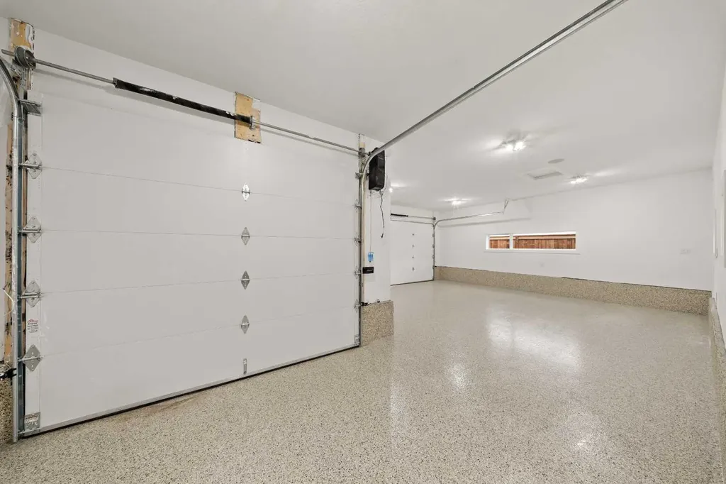 1328 7a Street NW Calgary AB T2M 3J6