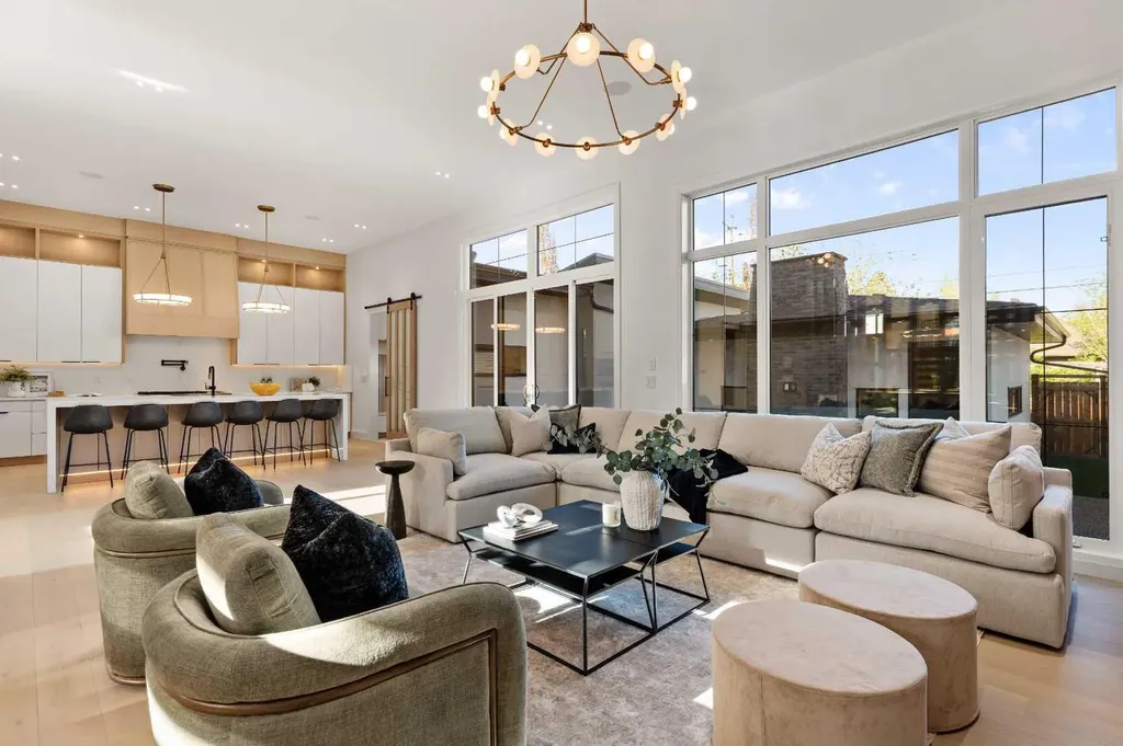 1328 7a Street NW Calgary AB T2M 3J6
