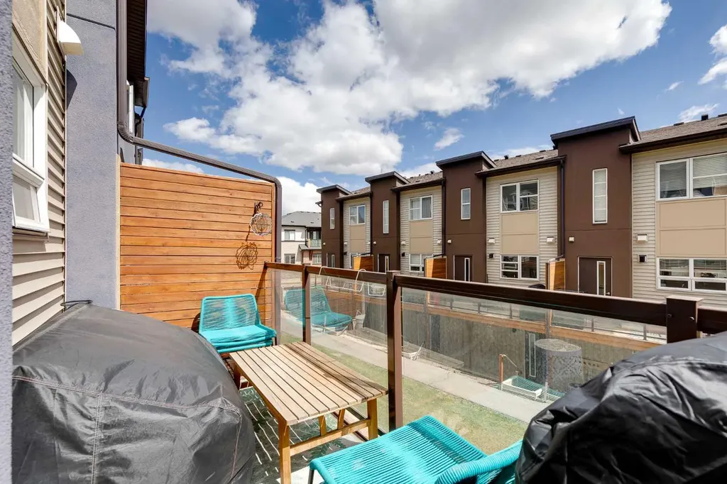 2461 Baysprings Link SW Airdrie AB T4B 4C6