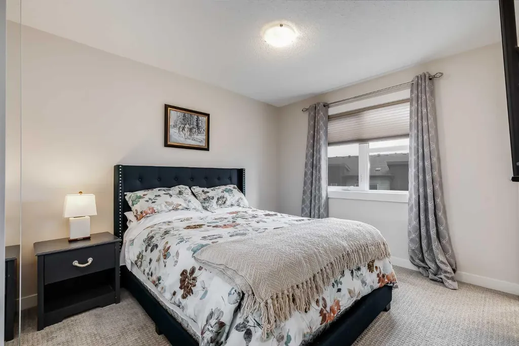 2461 Baysprings Link SW Airdrie AB T4B 4C6