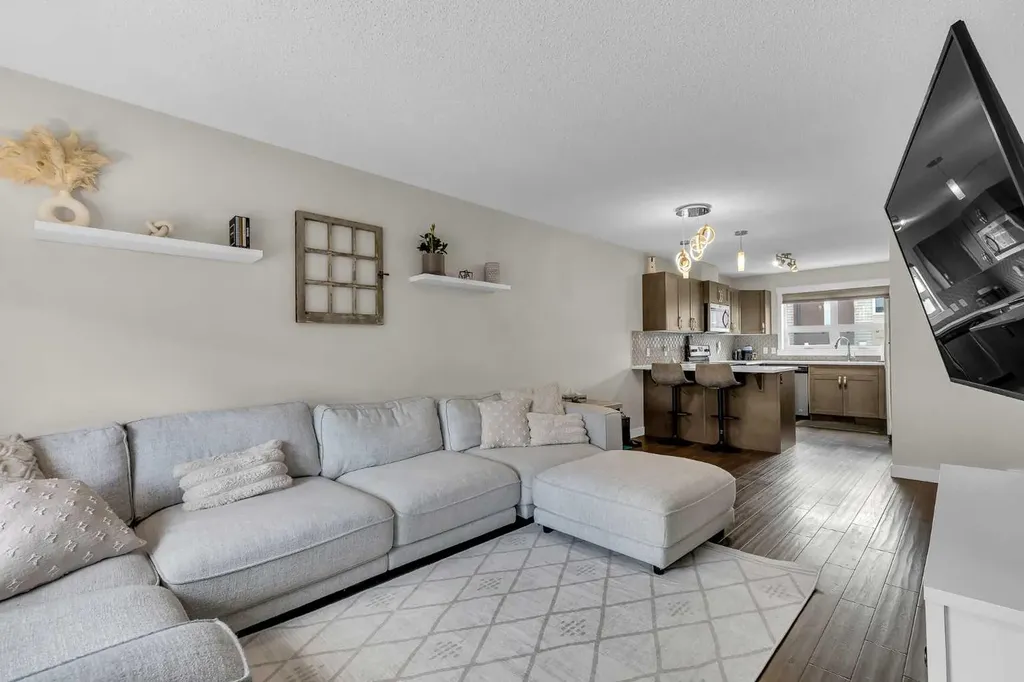 2461 Baysprings Link SW Airdrie AB T4B 4C6
