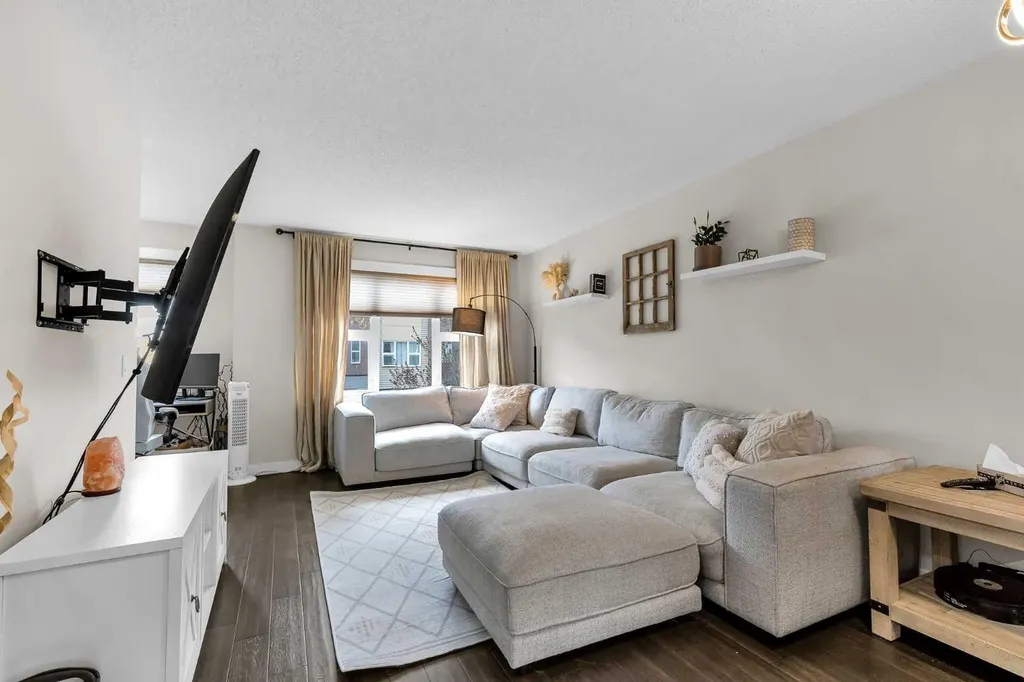 2461 Baysprings Link SW Airdrie AB T4B 4C6