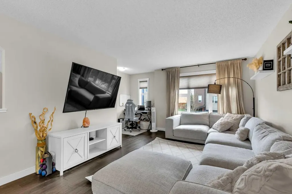 2461 Baysprings Link SW Airdrie AB T4B 4C6
