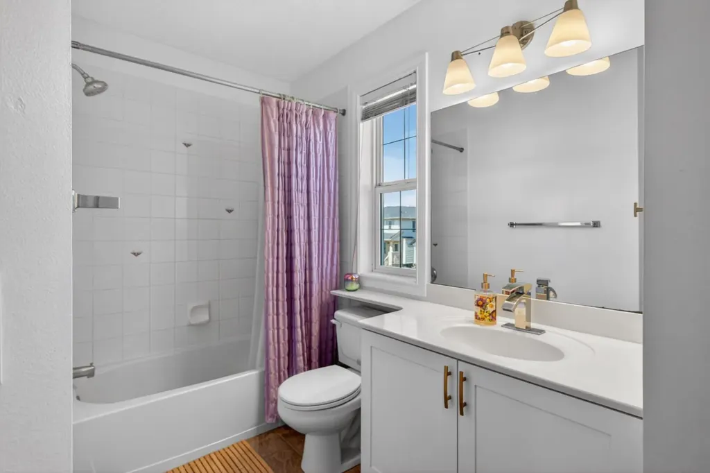 57 Bridlewood Manor SW Calgary AB T2Y3T4