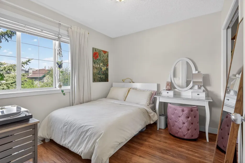 57 Bridlewood Manor SW Calgary AB T2Y3T4