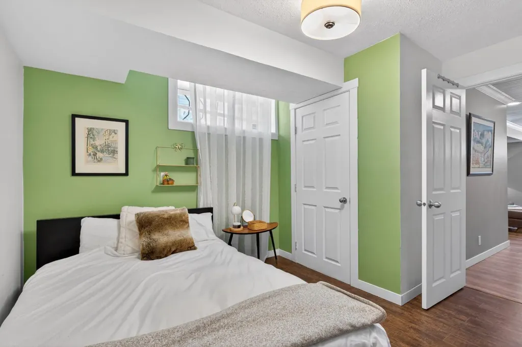 57 Bridlewood Manor SW Calgary AB T2Y3T4