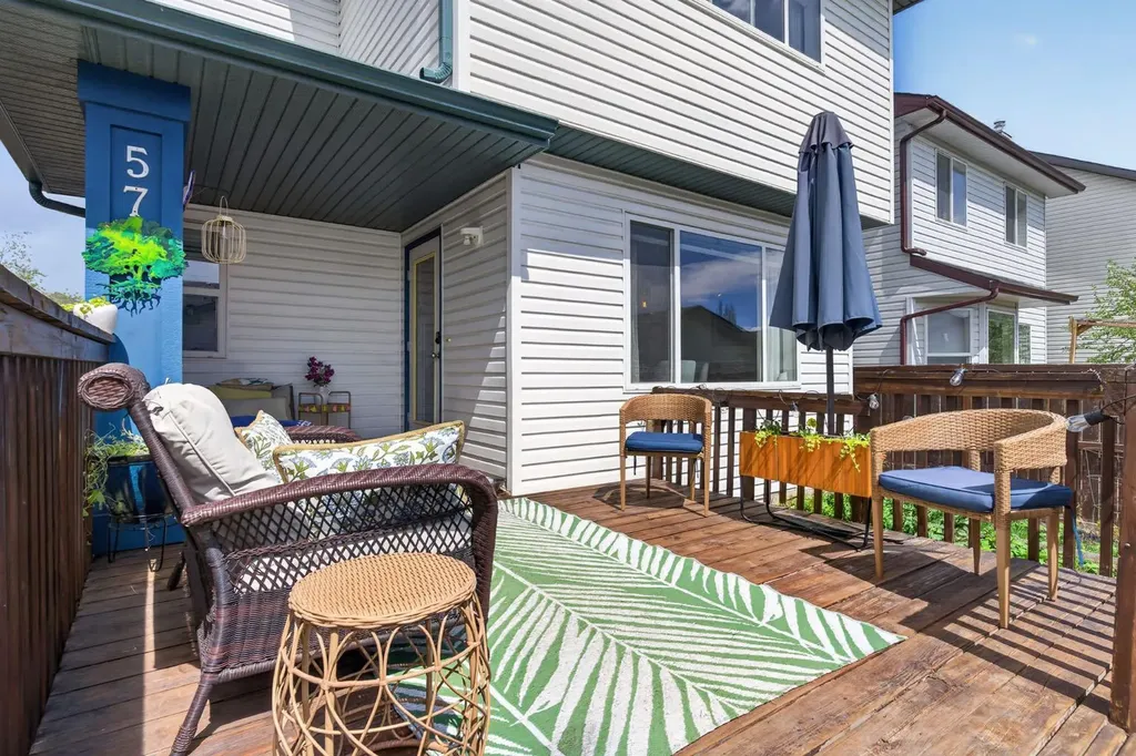 57 Bridlewood Manor SW Calgary AB T2Y3T4