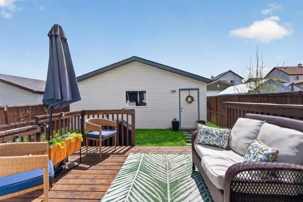 57 Bridlewood Manor SW Calgary AB T2Y3T4