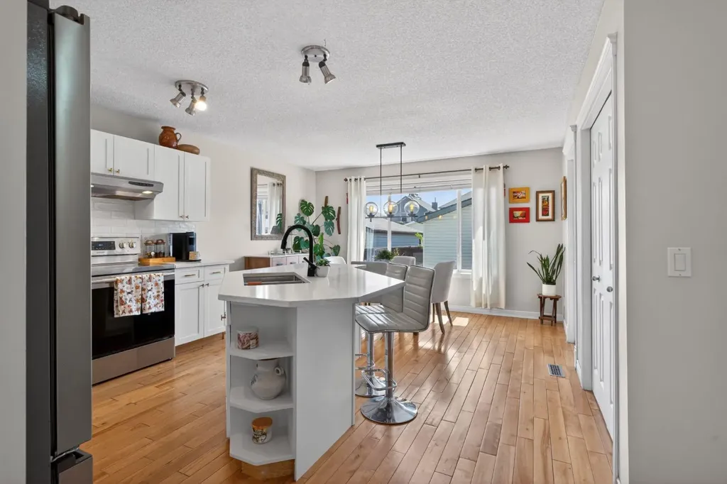 57 Bridlewood Manor SW Calgary AB T2Y3T4