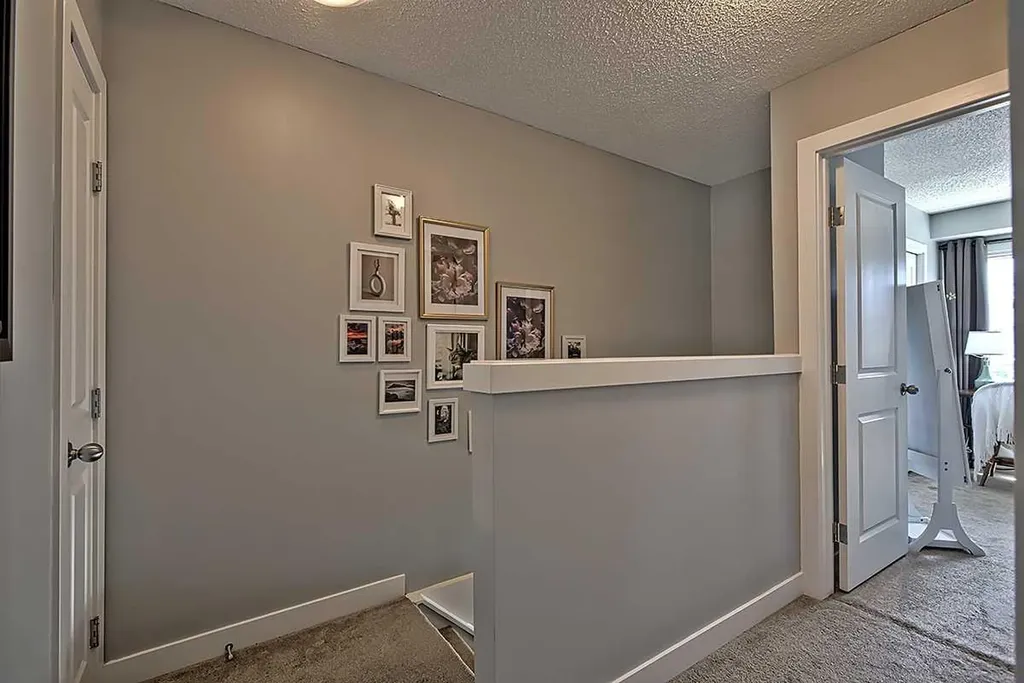 72 Deerpoint Road SE Calgary AB T2J 6M9