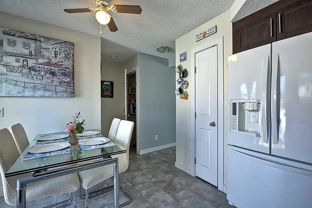 72 Deerpoint Road SE Calgary AB T2J 6M9