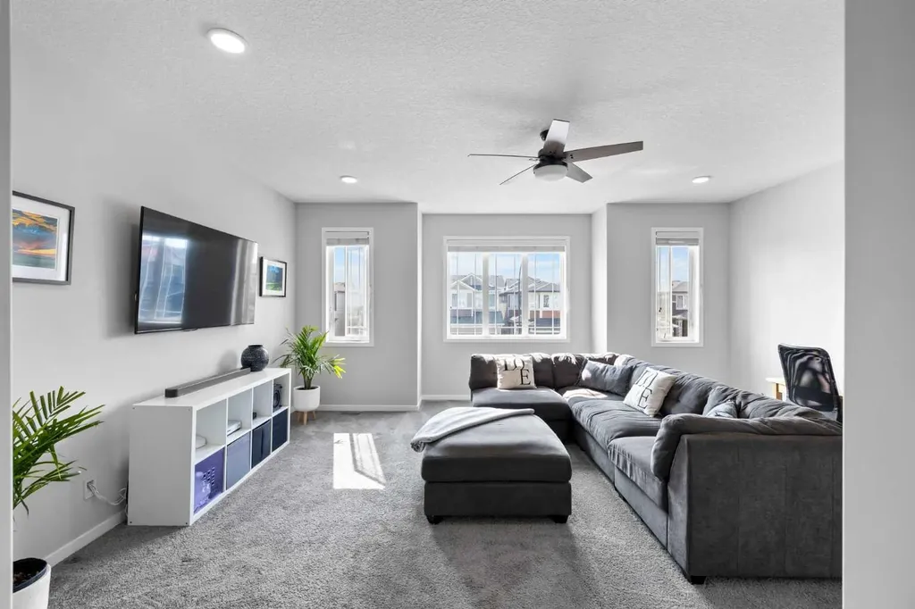 223 Howse Drive NE Calgary AB T3P 1K4