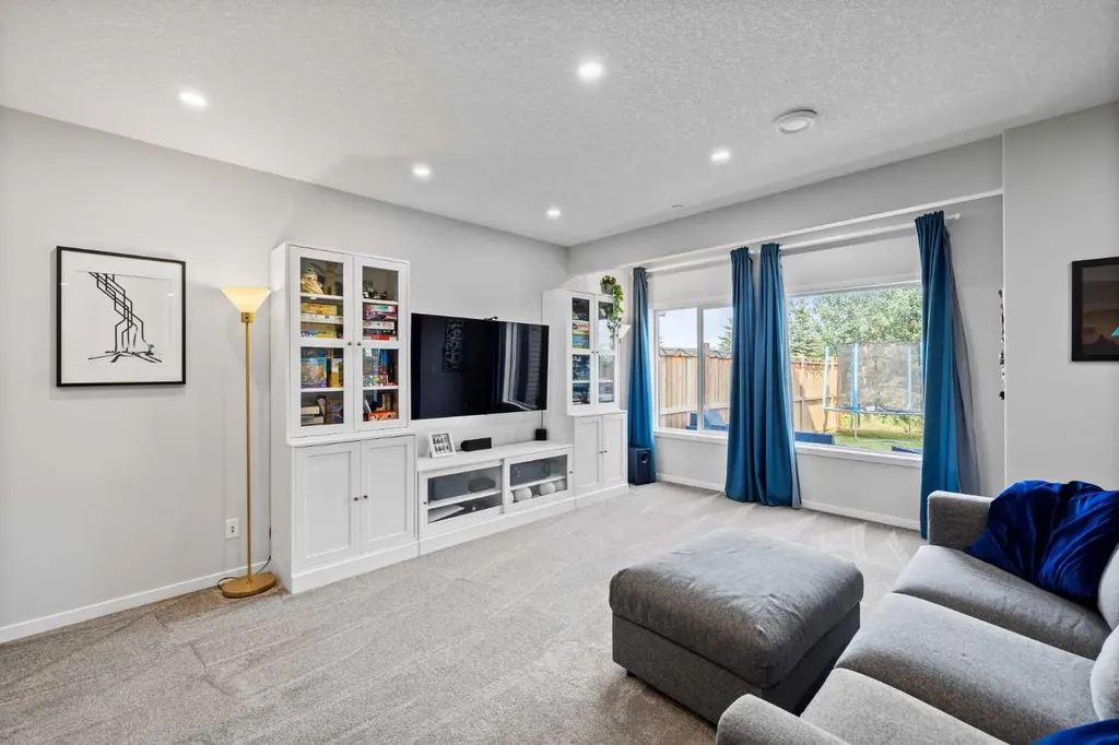 223 Howse Drive NE Calgary AB T3P 1K4