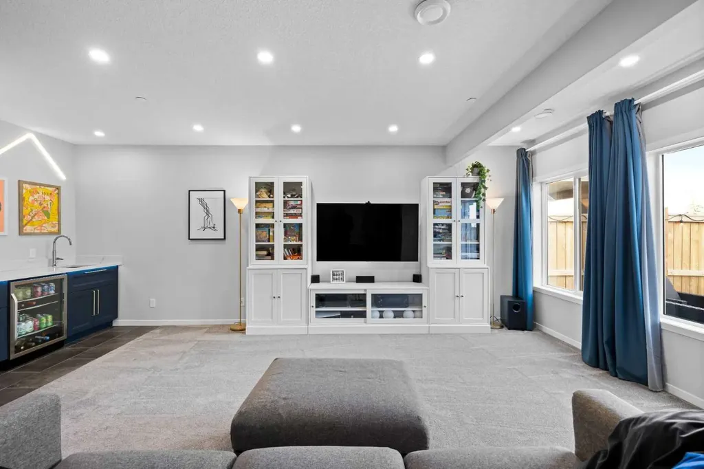 223 Howse Drive NE Calgary AB T3P 1K4