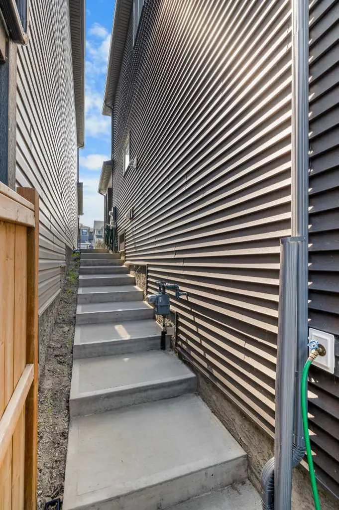 223 Howse Drive NE Calgary AB T3P 1K4
