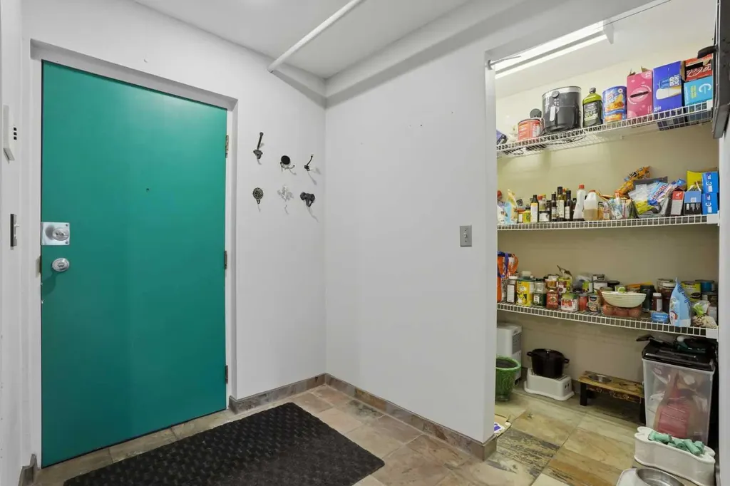 1821 17a Street SW Calgary AB T2T4R7