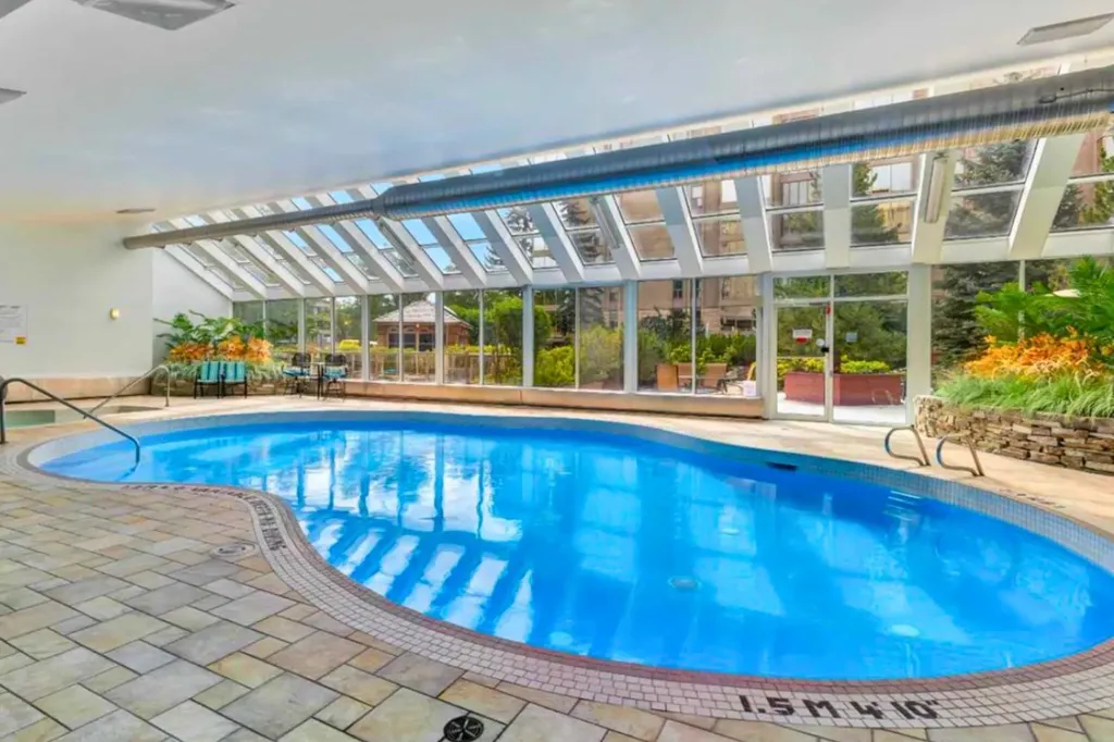 4555 Varsity Lane NW Calgary AB T3A 2V6