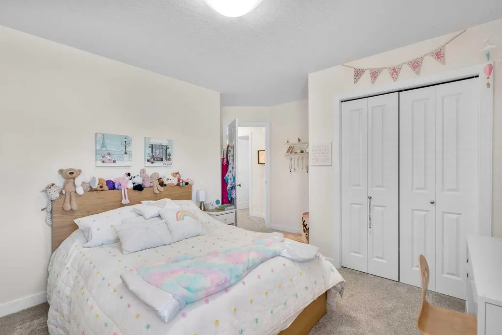 42 Gleneagles Terrace Cochrane AB T4C 1W4