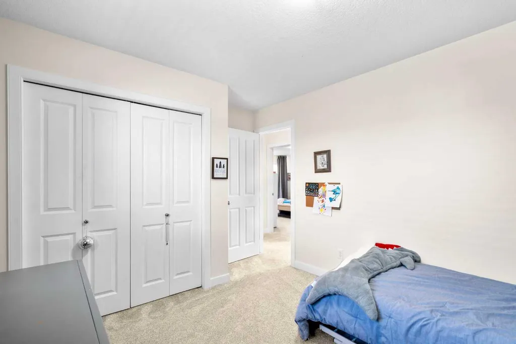 42 Gleneagles Terrace Cochrane AB T4C 1W4