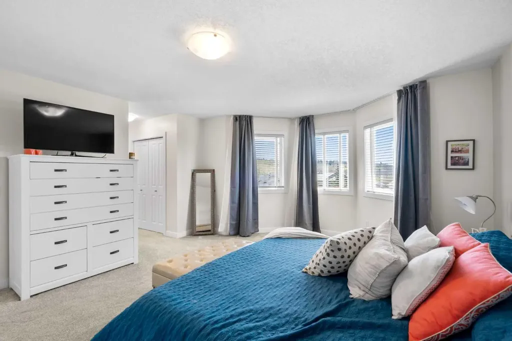 42 Gleneagles Terrace Cochrane AB T4C 1W4