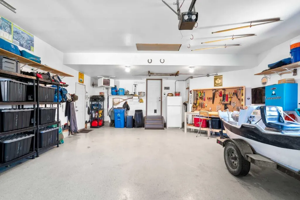 42 Gleneagles Terrace Cochrane AB T4C 1W4