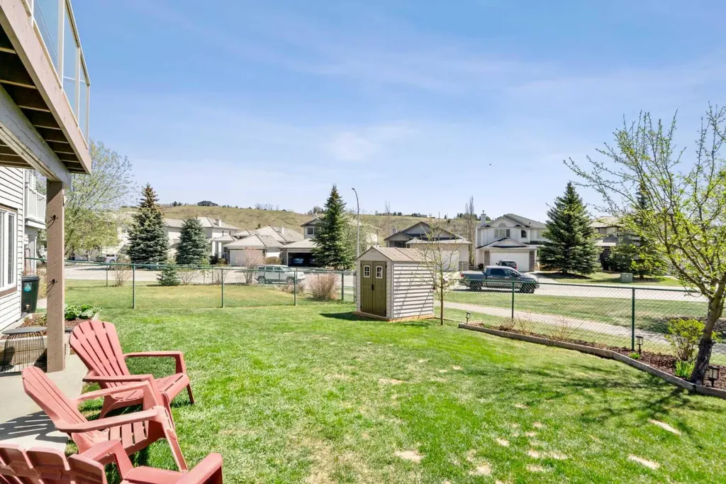 42 Gleneagles Terrace Cochrane AB T4C 1W4