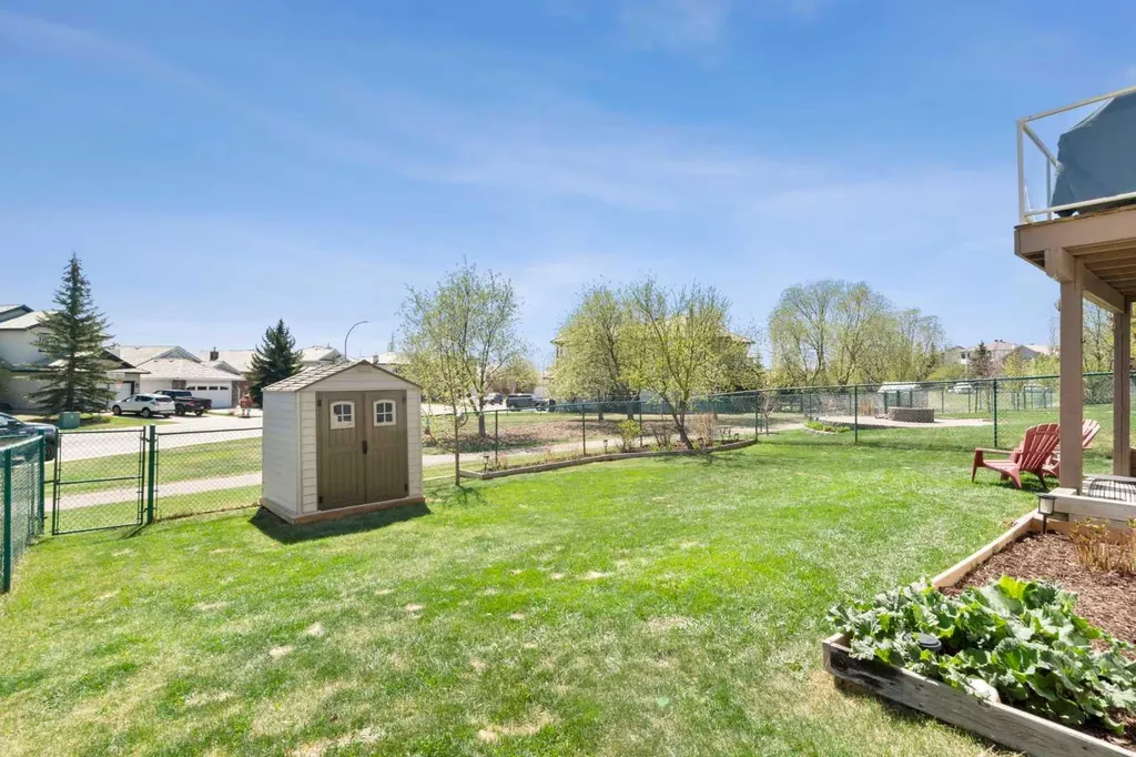 42 Gleneagles Terrace Cochrane AB T4C 1W4