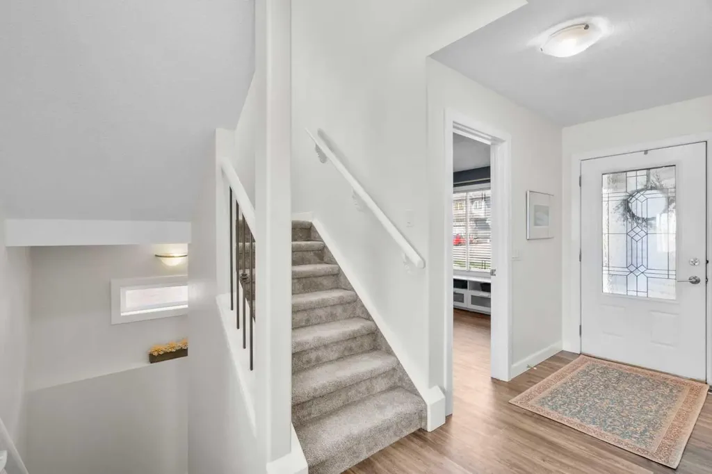 42 Gleneagles Terrace Cochrane AB T4C 1W4