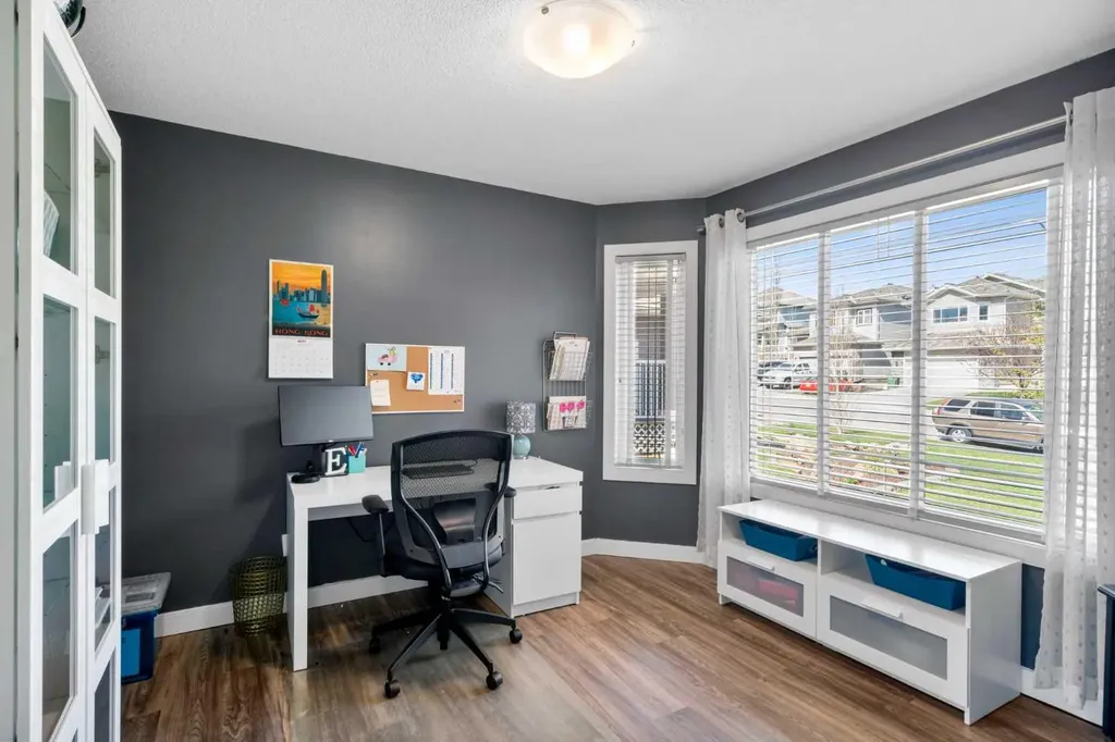 42 Gleneagles Terrace Cochrane AB T4C 1W4