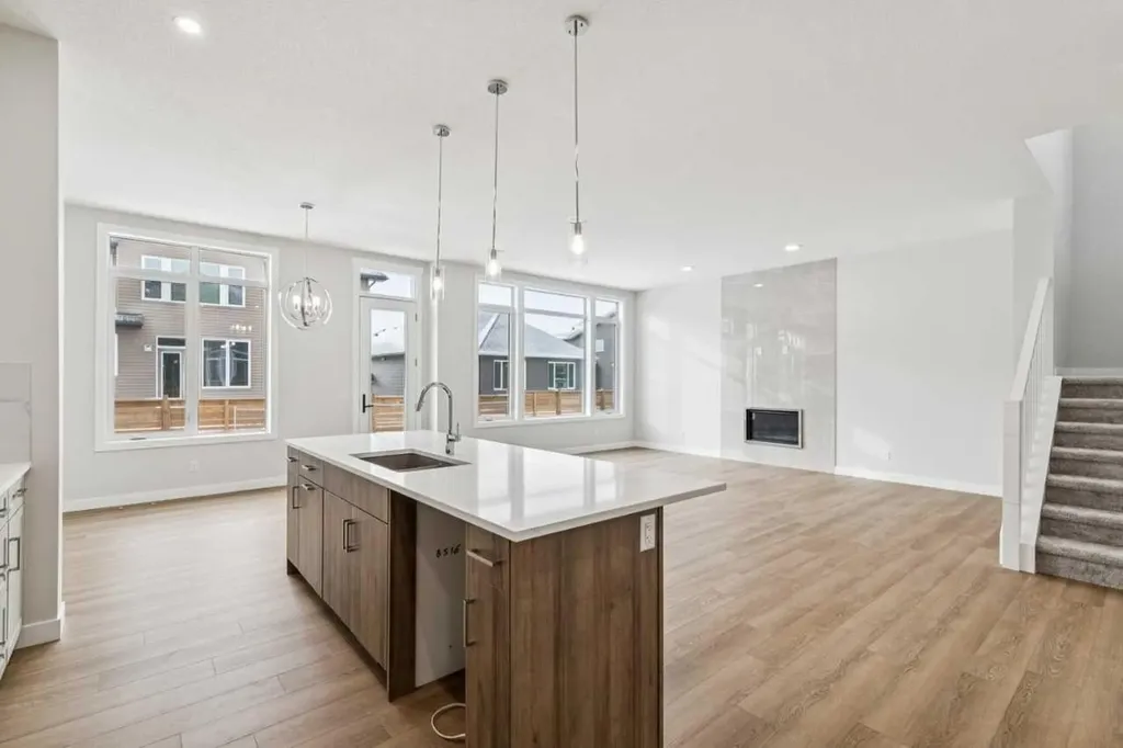 261 Dawson Wharf Crescent Chestermere AB T1X2X5