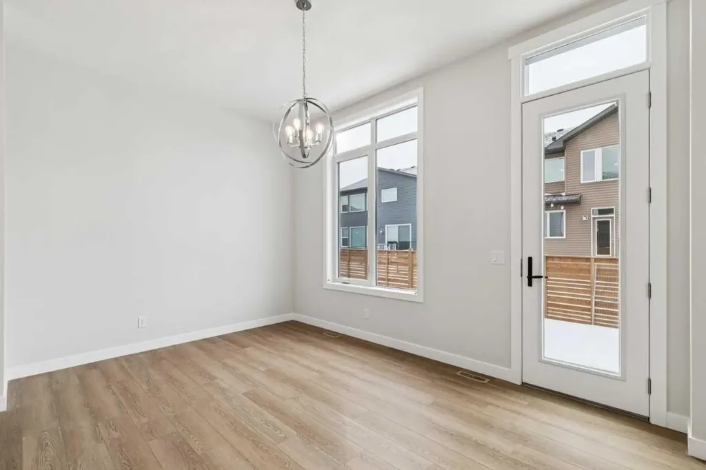 261 Dawson Wharf Crescent Chestermere AB T1X2X5