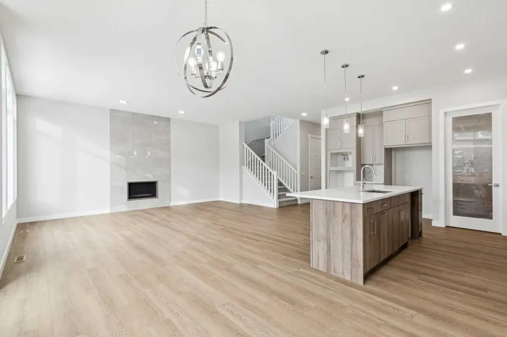261 Dawson Wharf Crescent Chestermere AB T1X2X5