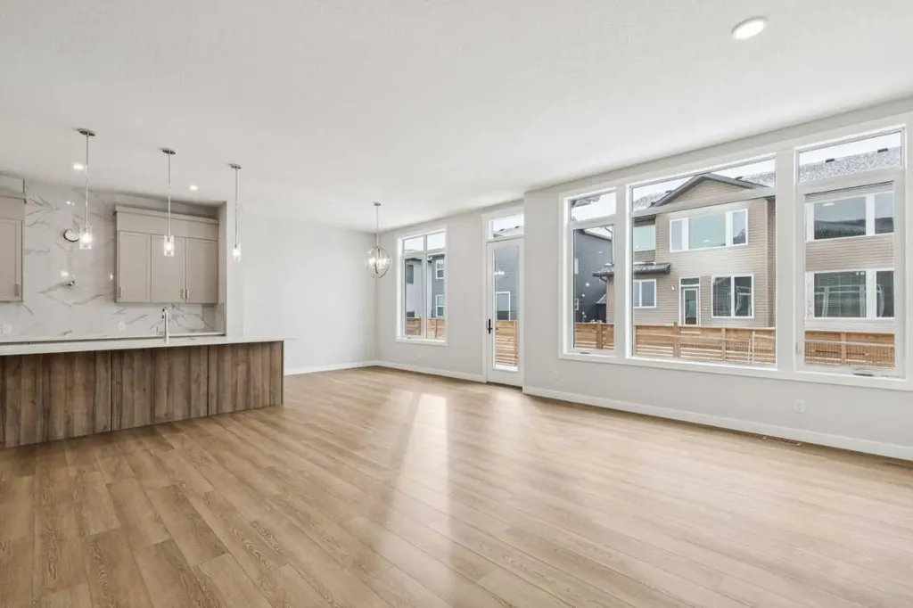 261 Dawson Wharf Crescent Chestermere AB T1X2X5