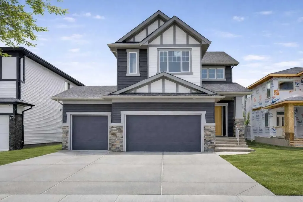 261 Dawson Wharf Crescent Chestermere AB T1X2X5