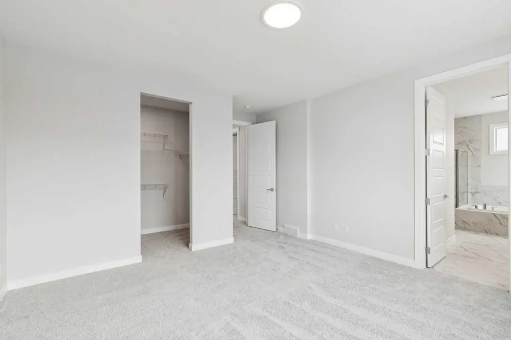 261 Dawson Wharf Crescent Chestermere AB T1X2X5