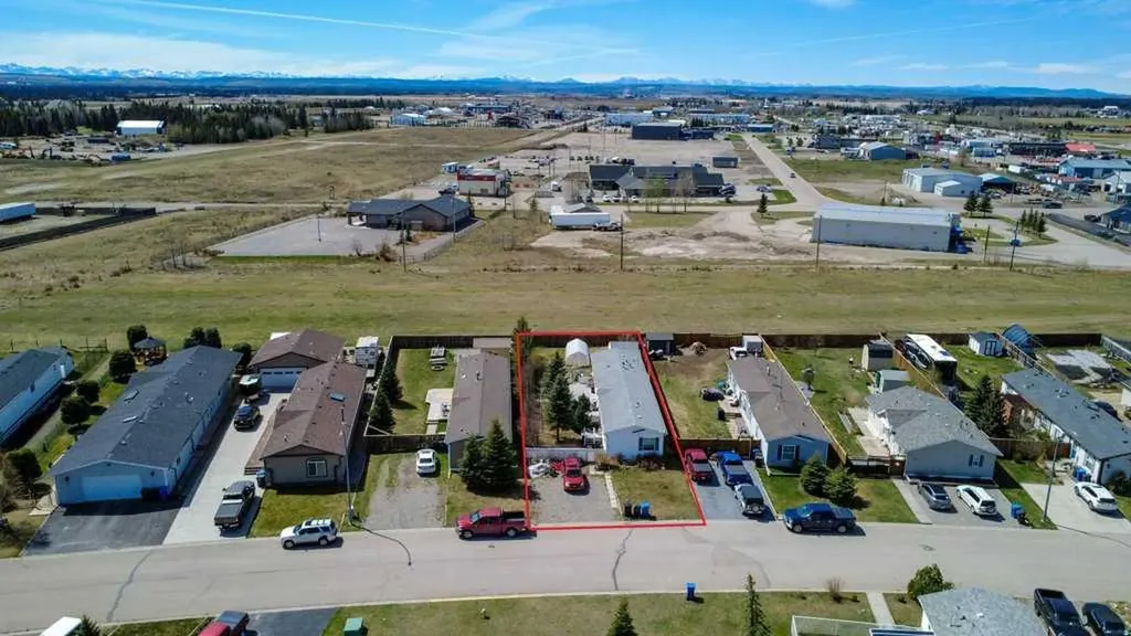 19 Noblefern Way Sundre AB T0M1X0