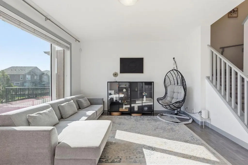 11 Evanscrest Way NW Calgary AB T3P0R4