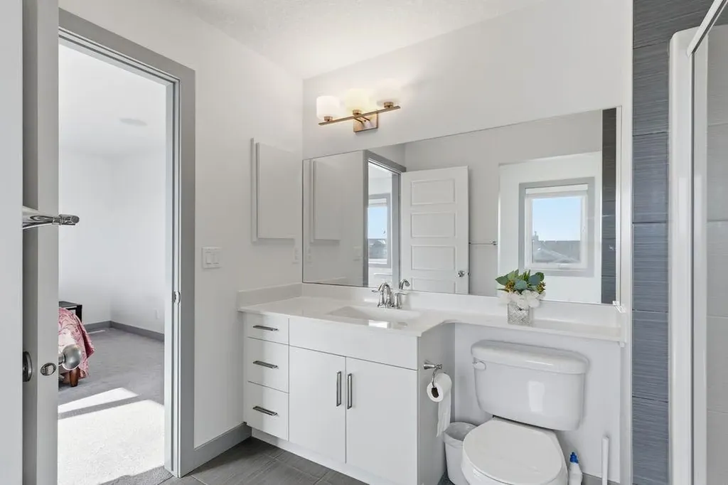 11 Evanscrest Way NW Calgary AB T3P0R4