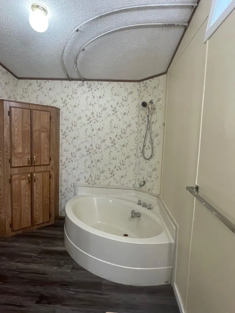12 Westover Crescent Claresholm AB T0L 0T0
