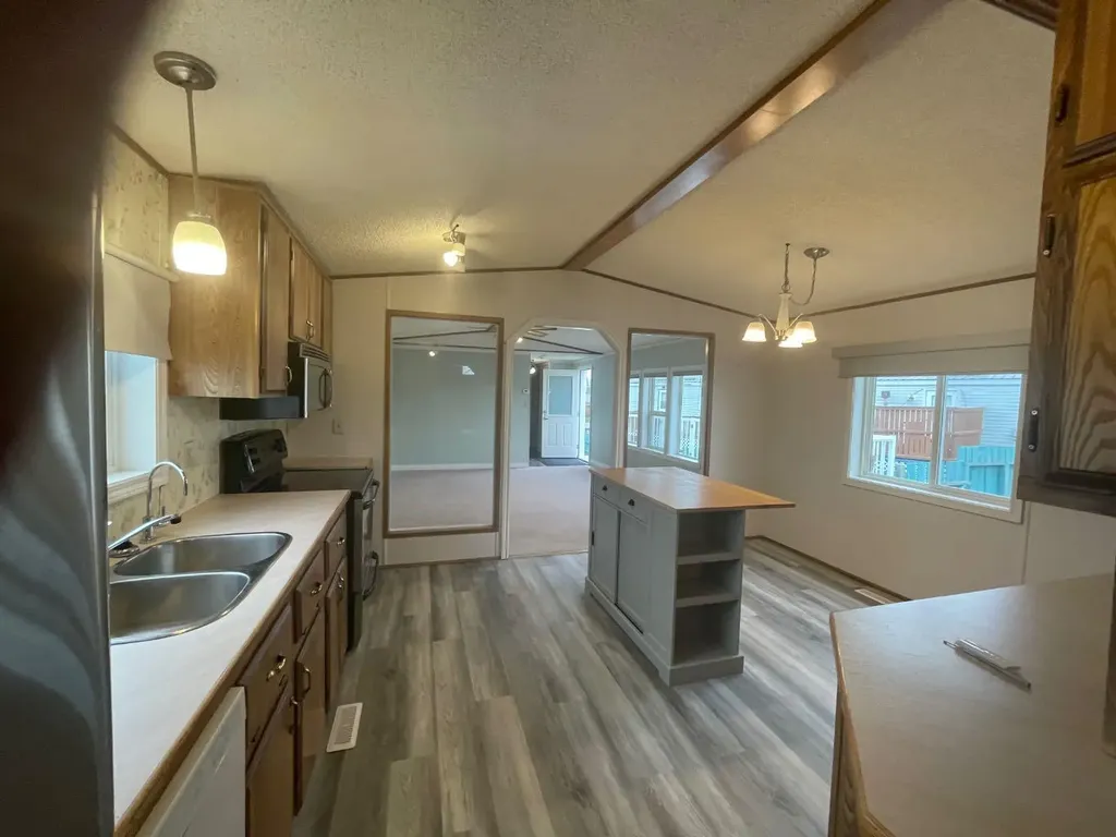 12 Westover Crescent Claresholm AB T0L 0T0