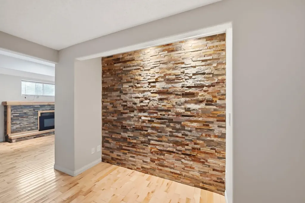 646 Everridge Drive SW Calgary AB T2Y4w5