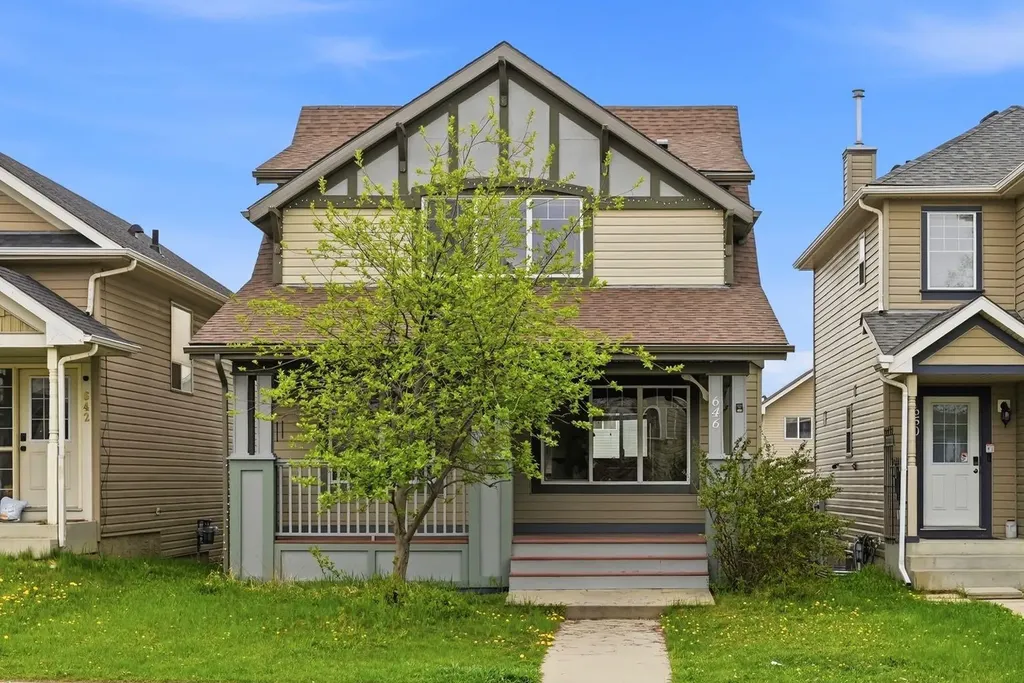 646 Everridge Drive SW Calgary AB T2Y4w5