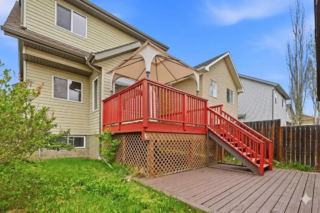 646 Everridge Drive SW Calgary AB T2Y4w5