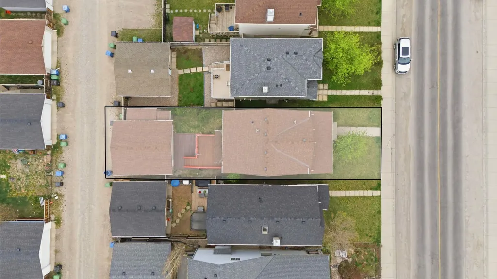 646 Everridge Drive SW Calgary AB T2Y4w5