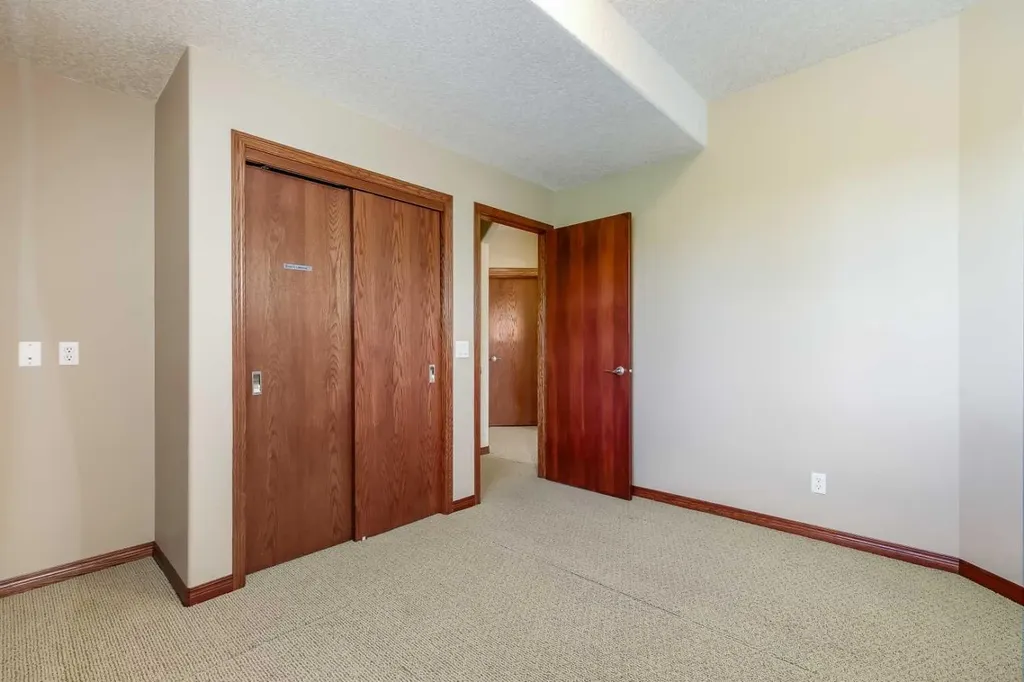 133 Valley Creek Place NW Calgary AB T3V 5B1