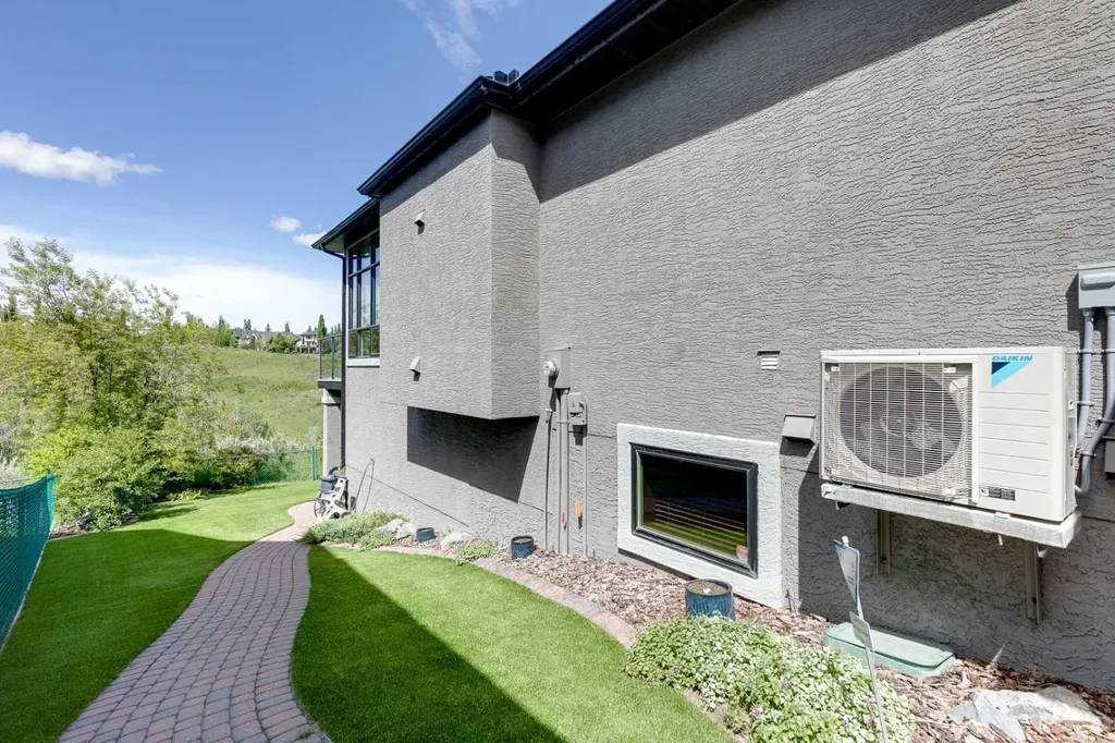 133 Valley Creek Place NW Calgary AB T3V 5B1
