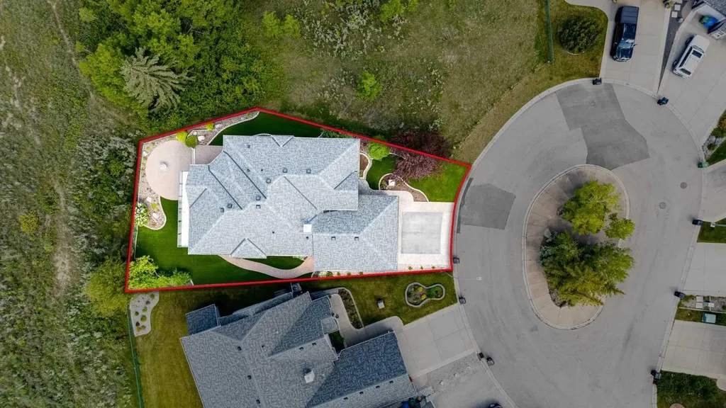 133 Valley Creek Place NW Calgary AB T3V 5B1