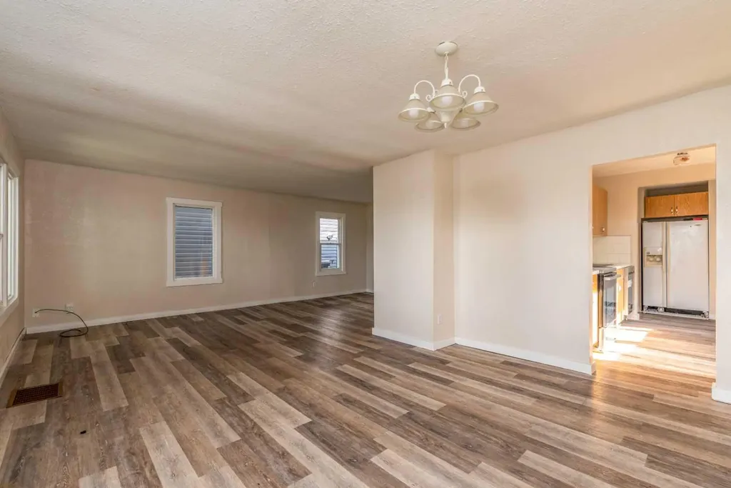 4709 50 Street Lloydminster SK S9V 0M6